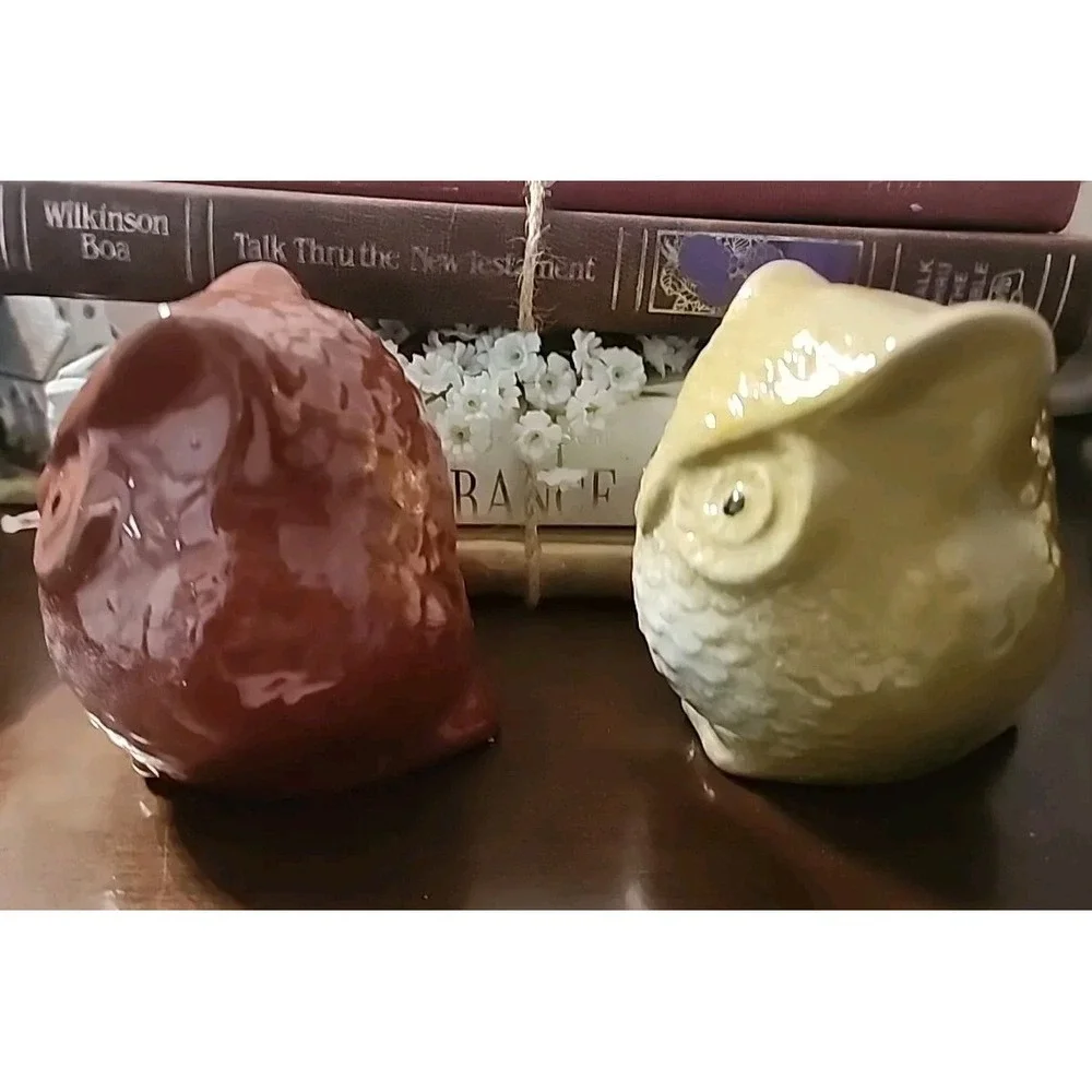 Lot 2-Vtg 1970 Olive Green and Rust Glaze Small Home Decor